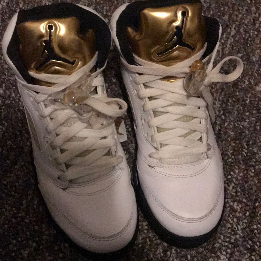 Jordan 5 retro Olympic size 6 youth